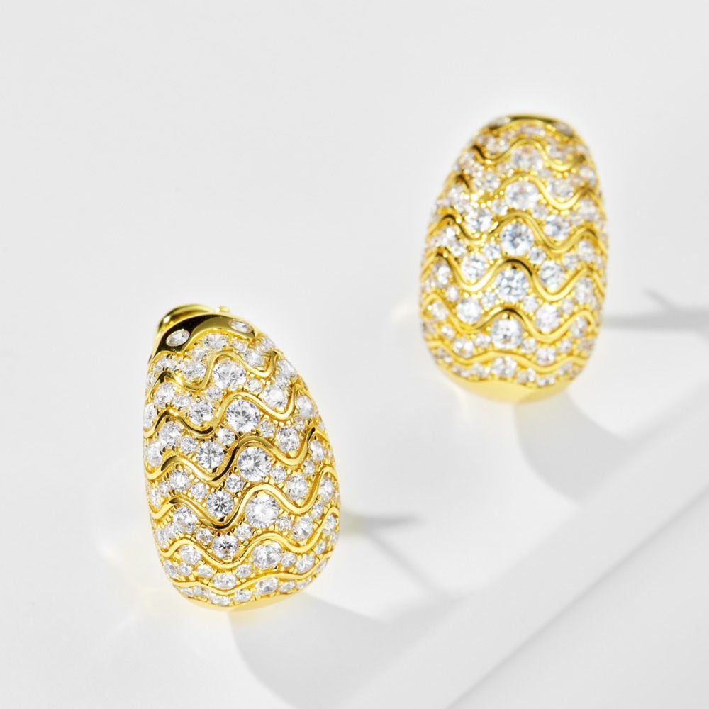 Pre-loved wavy stud earrings For Women Jewelry