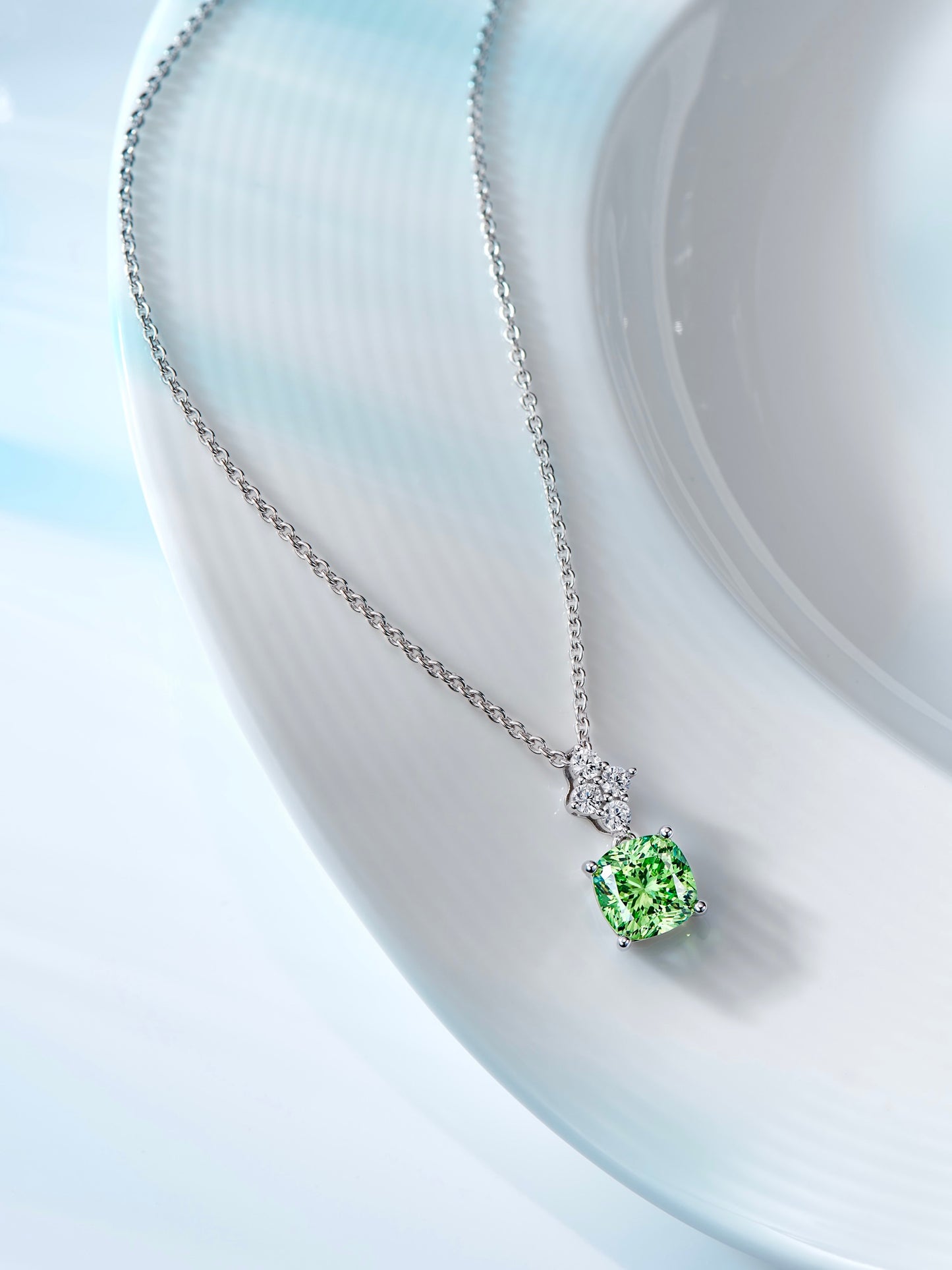 Green diamond necklace For Women Jewelry
