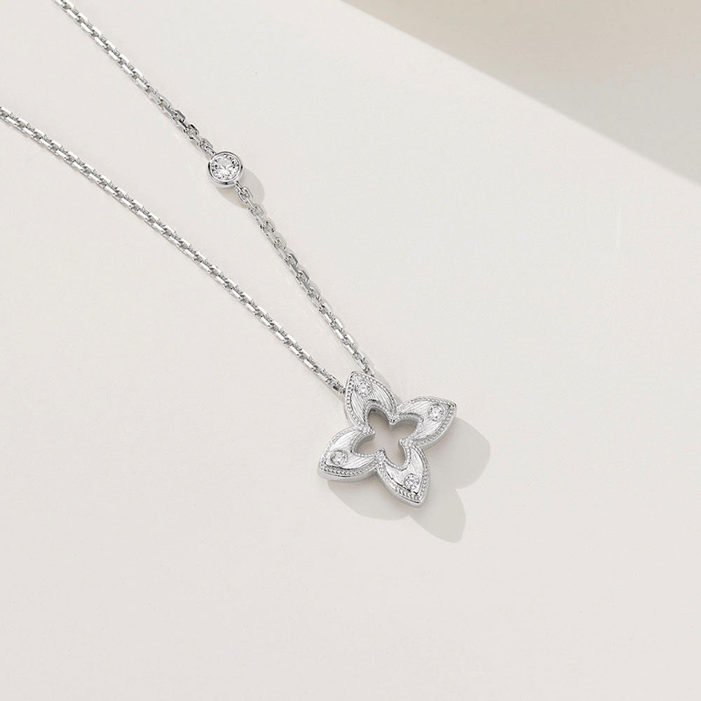 Four Leaf Clover Necklace For Women Jewelry