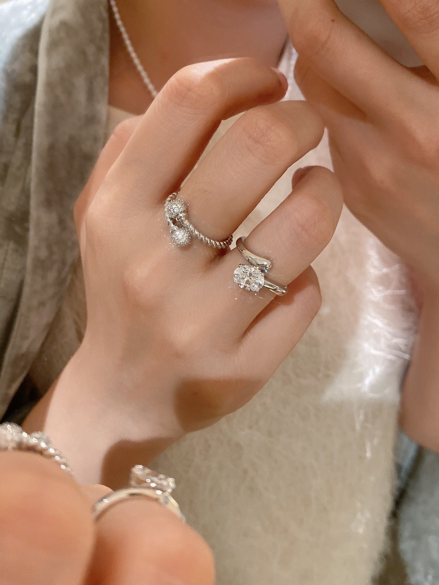 Crossed Shaped Diamond Ring For Women Jewelry