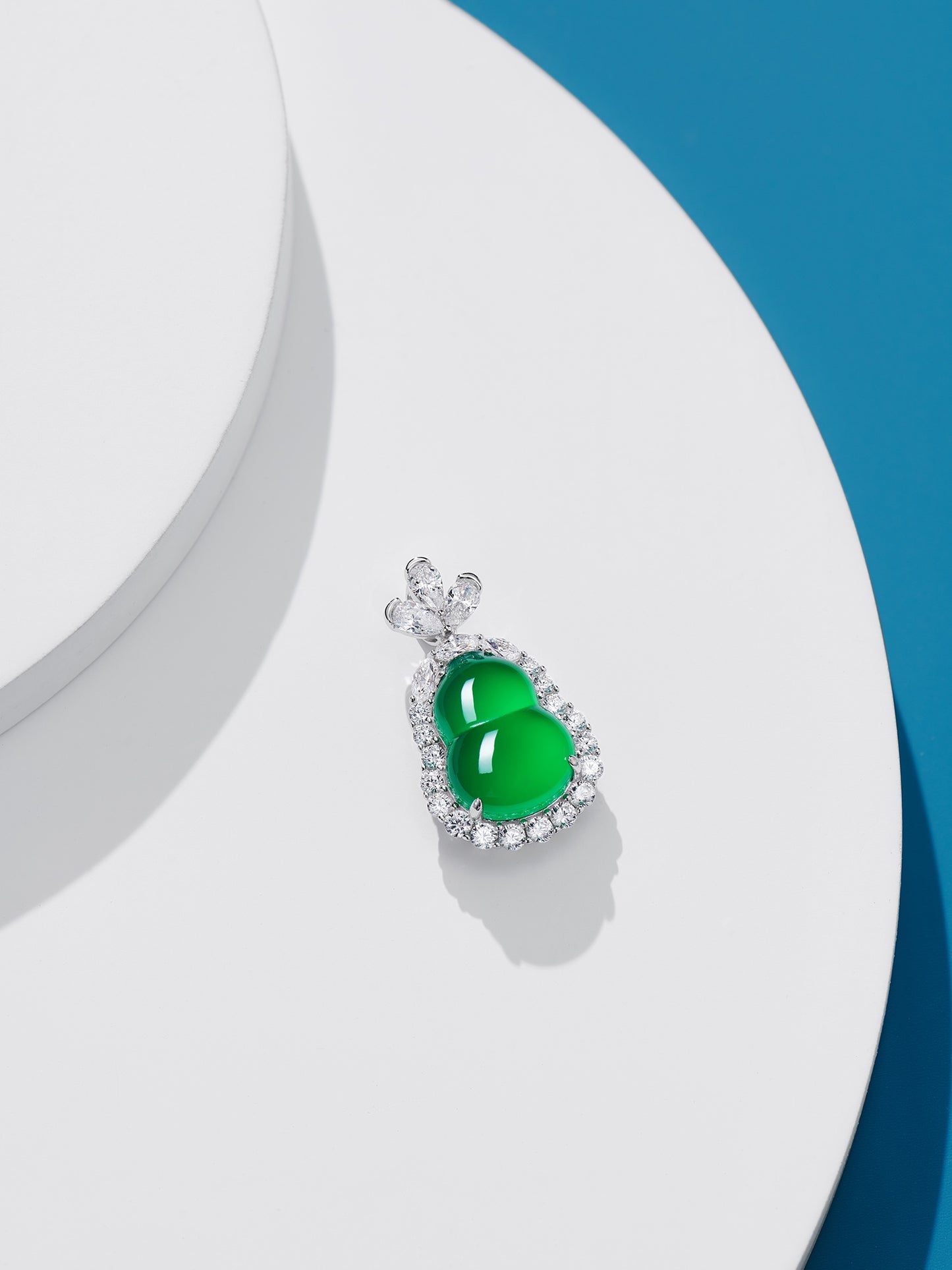Chrysoprase Gourd Pendant For Women Jewelry