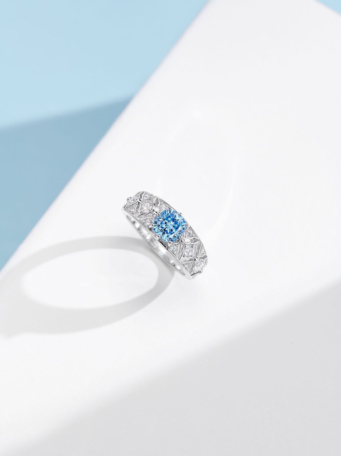 Blue Cushion-Shaped Diamond Ring For Women Jewelry