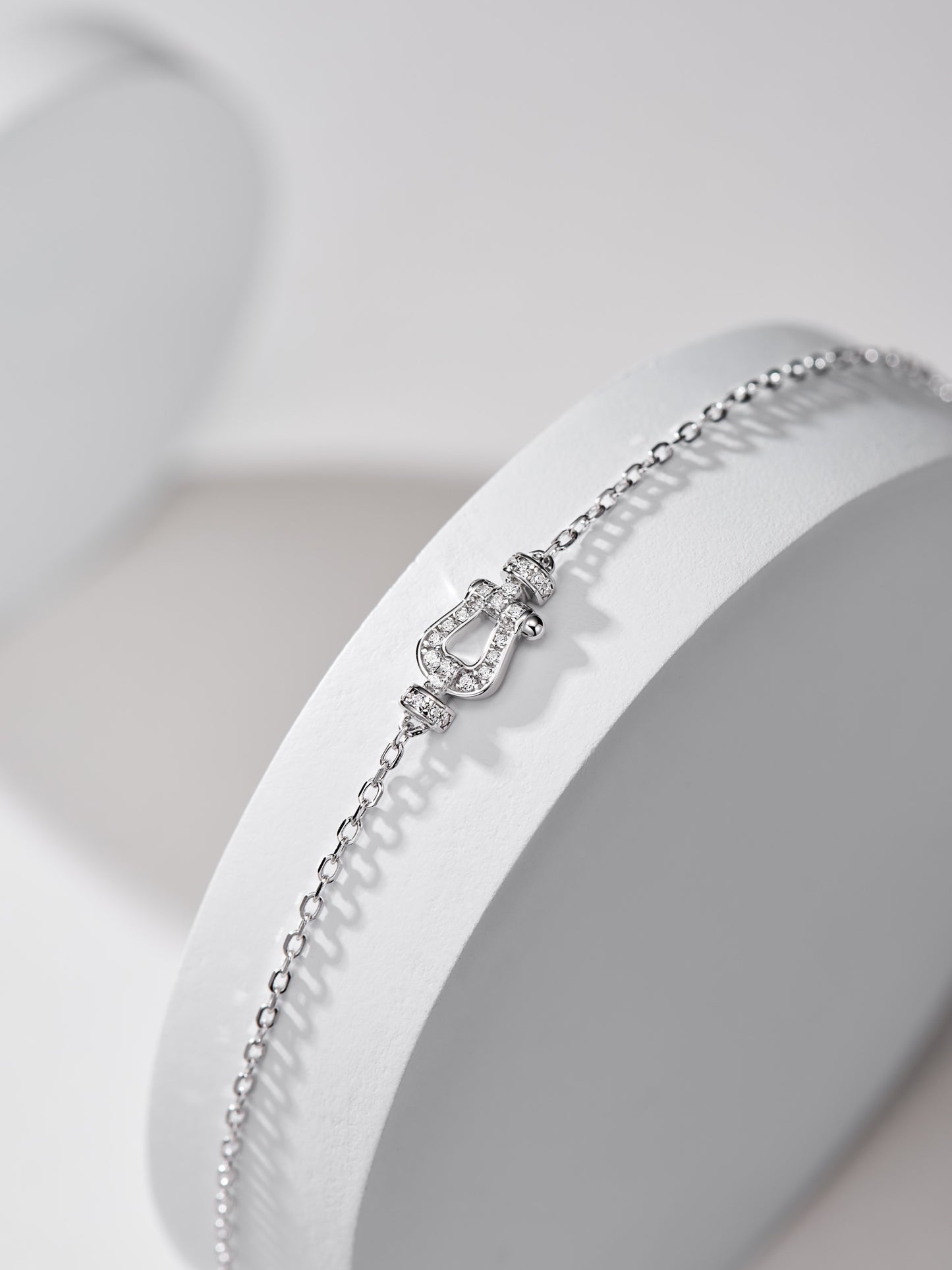 Mini Horseshoe Necklace For Women Jewelry