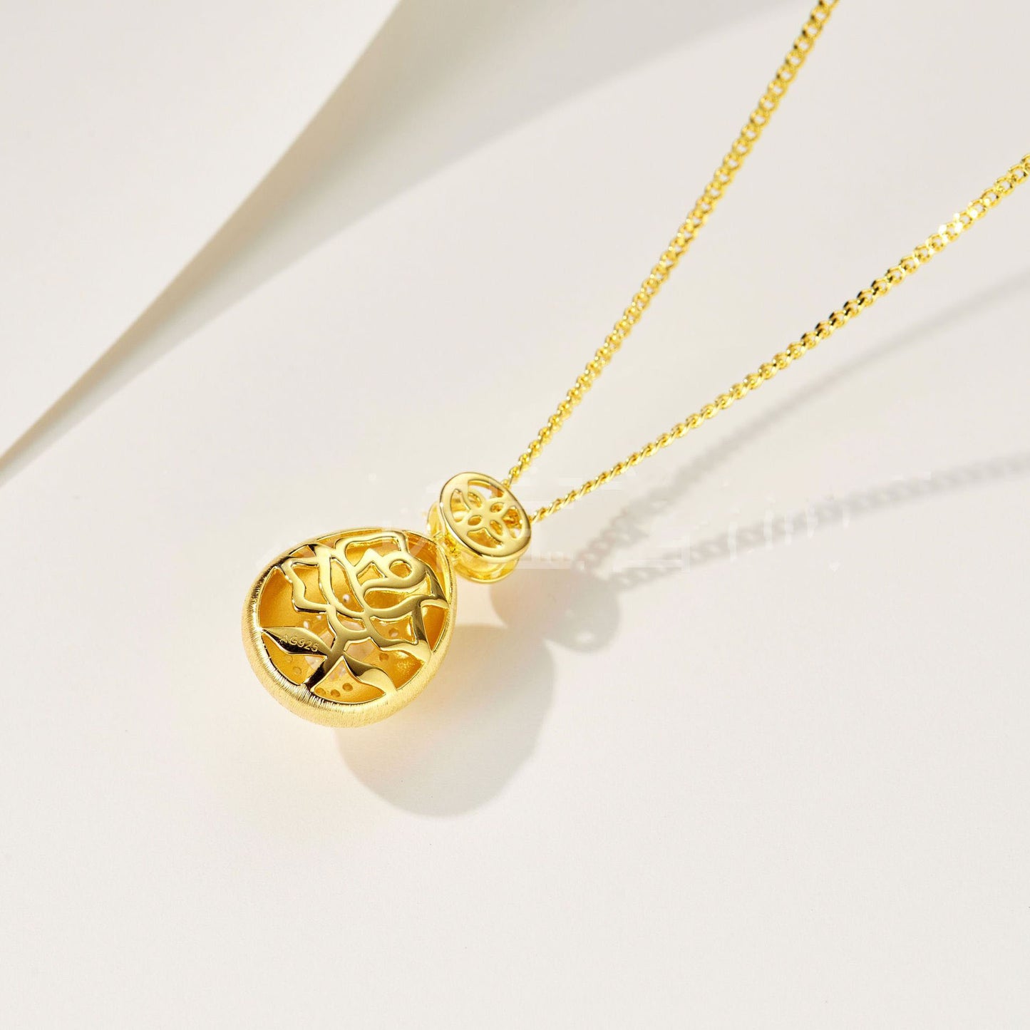 Vintage Oval Diamond Necklace For Women Jewelry